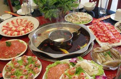 火鍋底料專業(yè)配送廠家，享受更多姿的火鍋盛宴