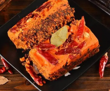 直供牛油紅油，性價(jià)比哪家強(qiáng)？品牌選擇有妙招！