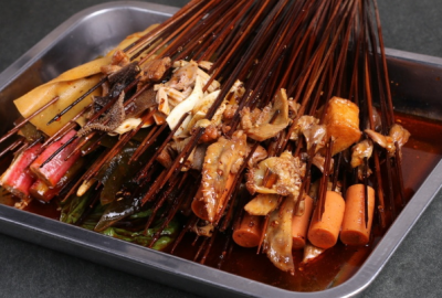 為何選擇重慶串串香底料批發(fā)？?jī)?yōu)勢(shì)分析帶你一探究竟！