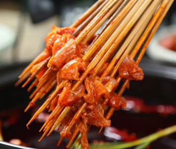 串串香美味背后：專用底料制作工藝復(fù)雜程度探秘？