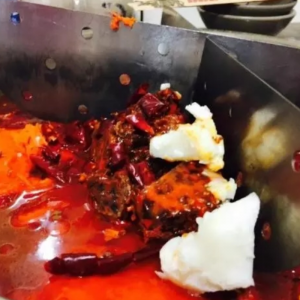 牛油紅油火鍋底料，如何巧妙去油膩，盡享清爽美味？