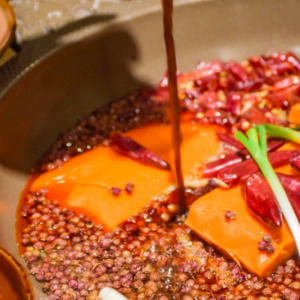 哪能找到正宗重慶火鍋底料廠家，風(fēng)味不妥協(xié)？